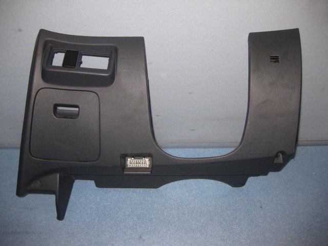 Image 2 of Left hand drive dashboard Nissan Primera 2003-2007 LHD