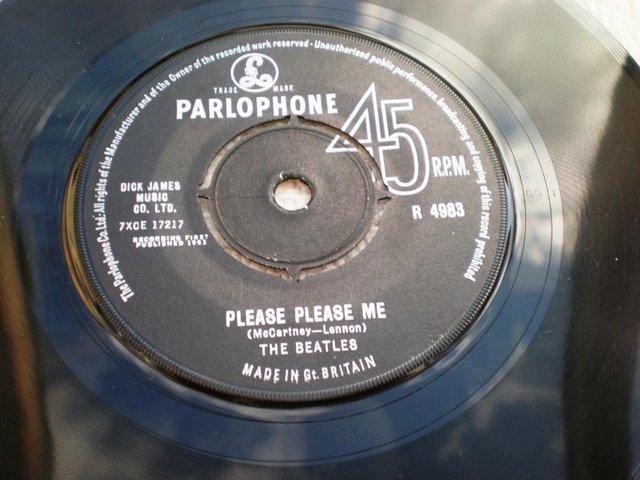 Image 4 of Beatles Please Please Me Black Label Single R4983