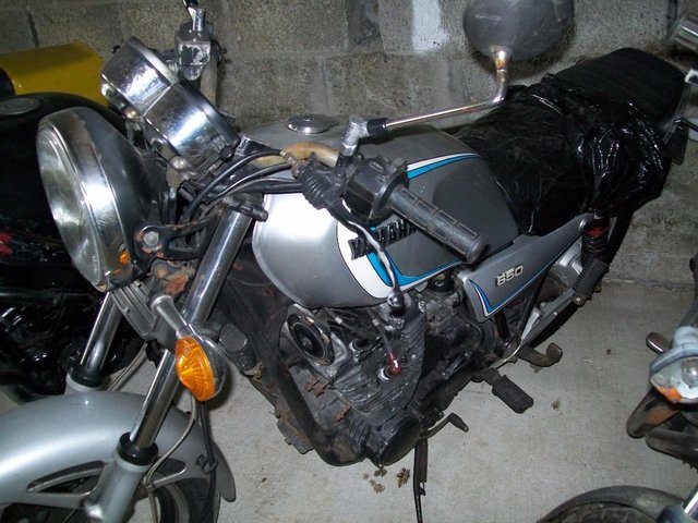 Preview of the first image of 1982 yamaha xj 650 parts.