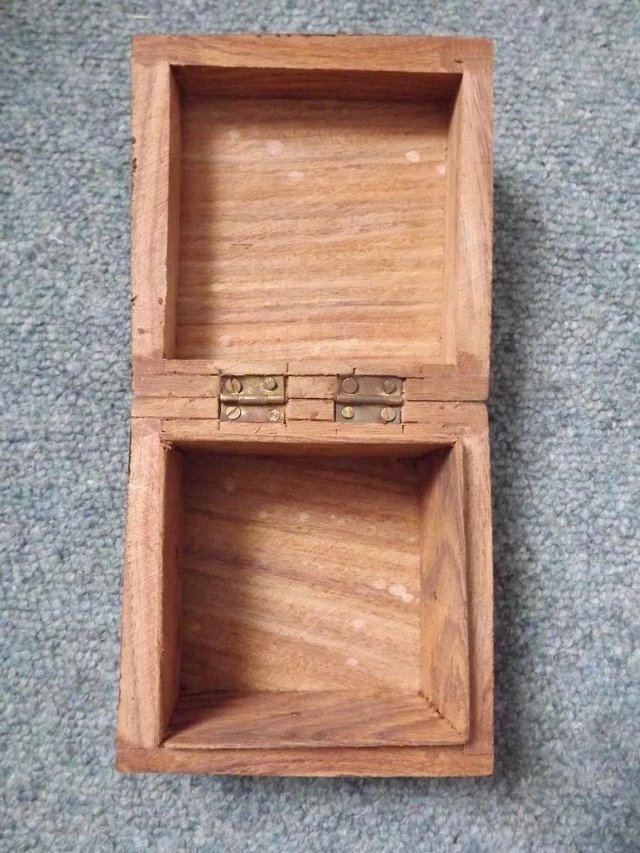 Image 2 of Ying-Yang handmade wooden trinket box