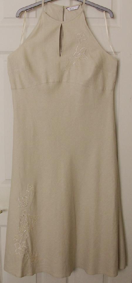 Preview of the first image of Pretty Linen Dress With Embroidery/Bead Detail - Sz 14  B10.