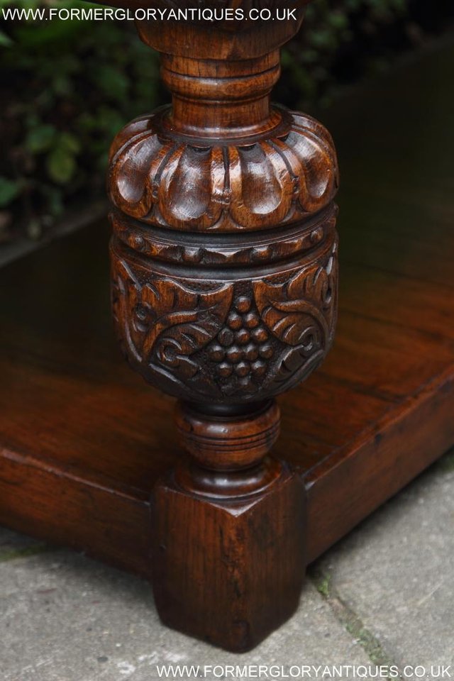 Image 24 of TITCHMARSH AND GOODWIN OAK DRESSER BASE SIDEBOARD HALL TABLE