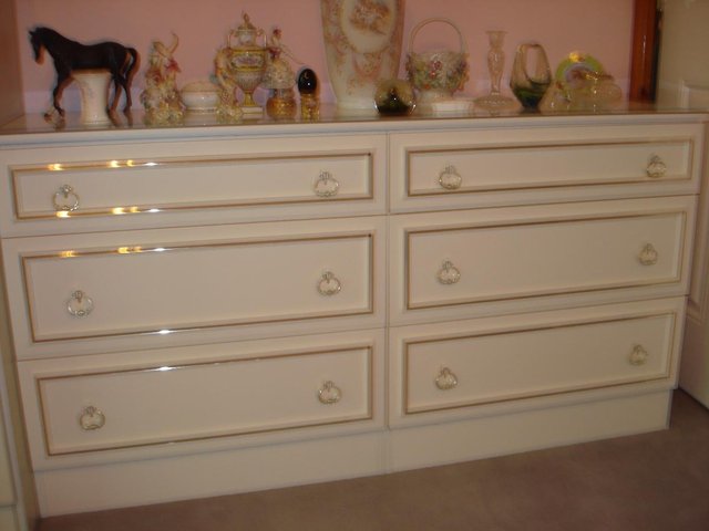 Image 2 of 2 Bedside chests with 3 drawers & matching 6 drawer chest