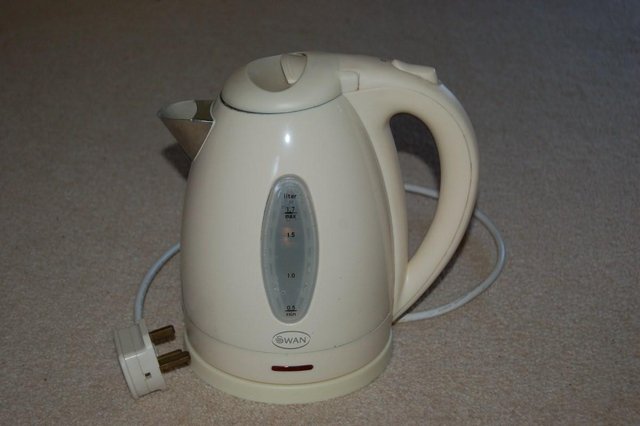 Preview of the first image of Cordless electric kettle.