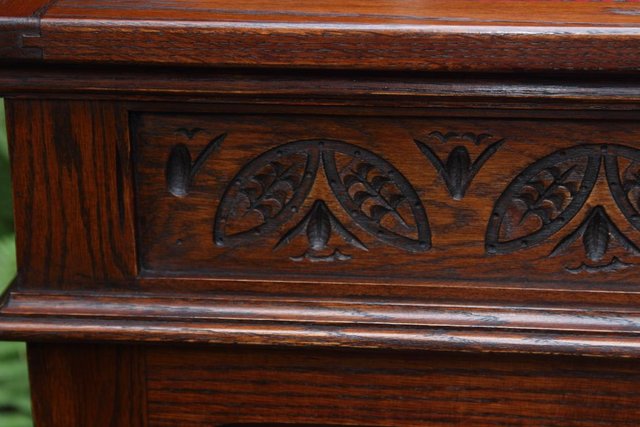 Image 21 of OLD CHARM TUDOR OAK OFFICE COMPUTER WRITING DESK TABLE STAND