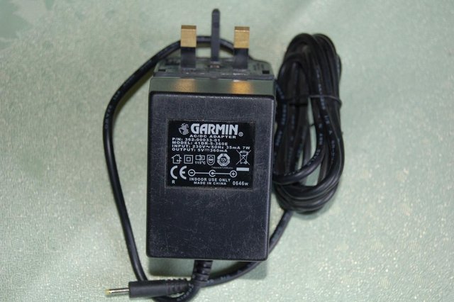 Image 2 of Garmin 240v Mains to 5v Charger, US 2-pin to UK 3-pin x3off