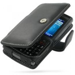 Image 3 of Samsung i780 unlocked with leather case