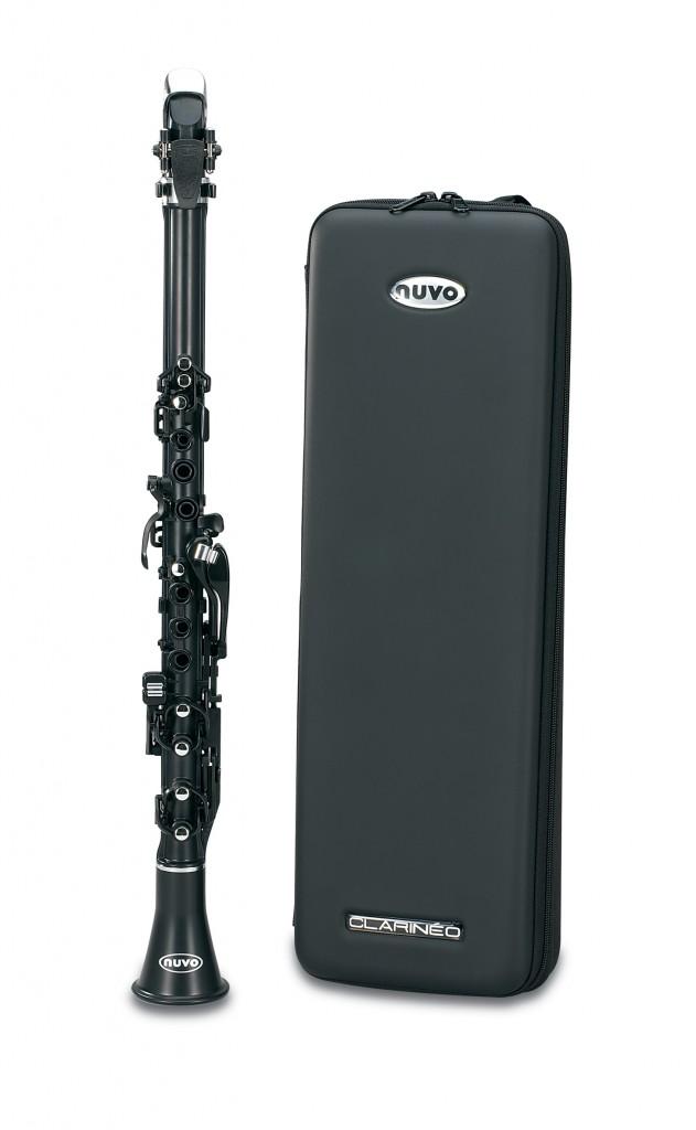 Image 2 of CLARINET C NUVO CLARINEO EXCELLENT ORDER £50 LESS THAN PPR!!