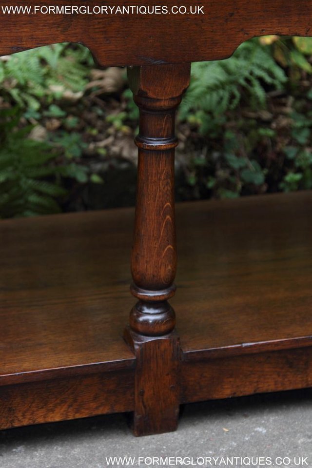 Image 17 of A TITCHMARSH GOODWIN STYLE OAK DRESSER BASE SIDEBOARD TABLE