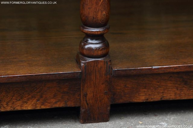 Image 48 of A TITCHMARSH GOODWIN STYLE OAK DRESSER BASE SIDEBOARD TABLE