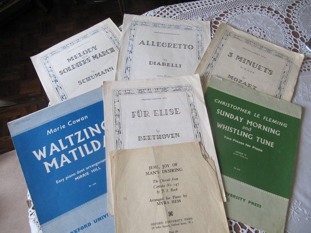 Preview of the first image of JOB LOT of Piano Sheet Music : Fur Elise etc..