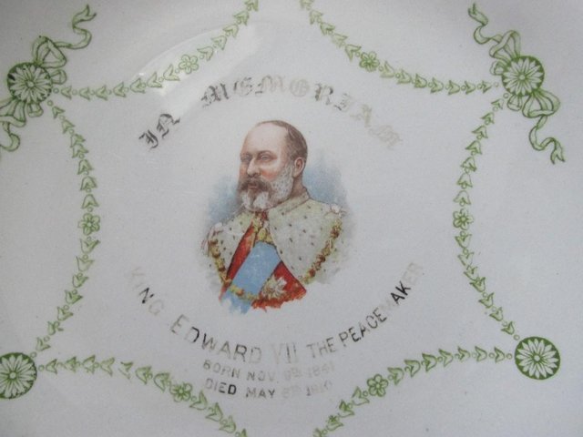 Image 2 of King Edward VII Memoriam Plate 1910
