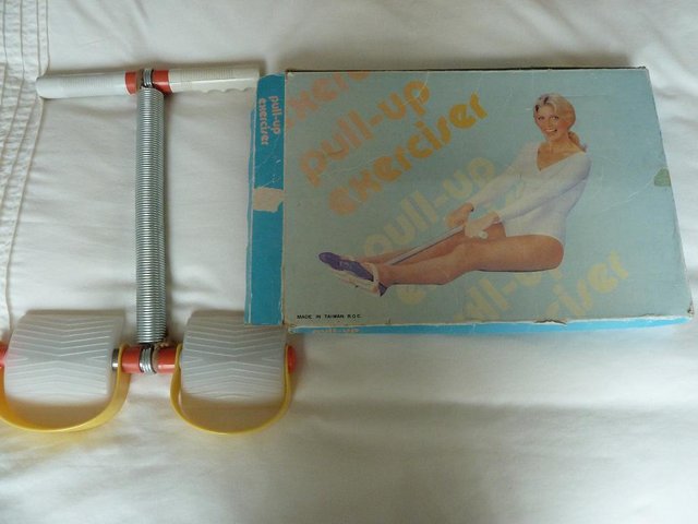 Image 2 of Original spring rower Pull-up exerciser