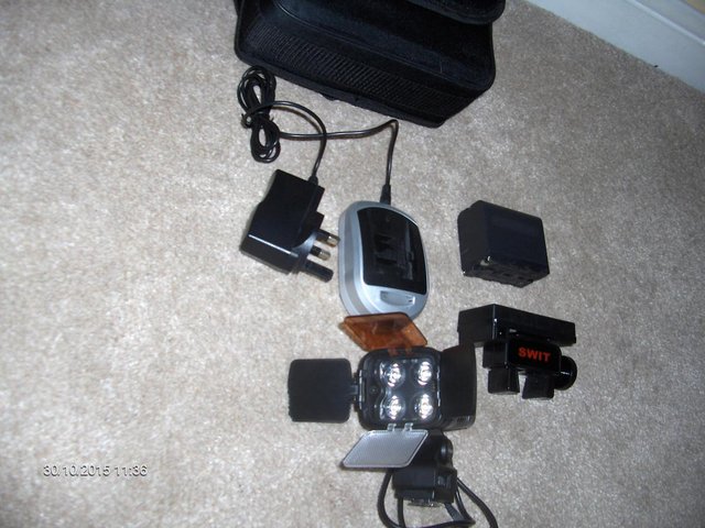 Image 2 of Camera or Video LED Light with Connector, Adaptor, plus