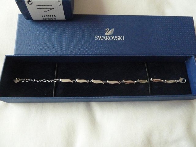 Image 2 of Lady's Swarovski Sparkle Crystal Wave Bracelet - new