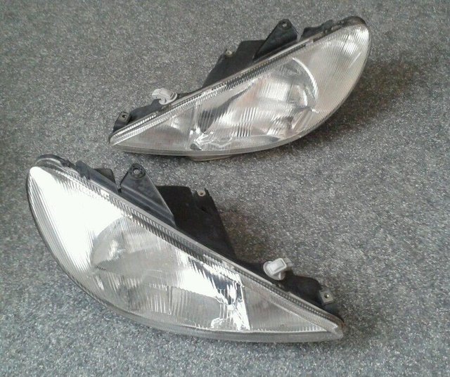 Image 3 of Left hand drive (Europe) sets of headlights All cars LHD