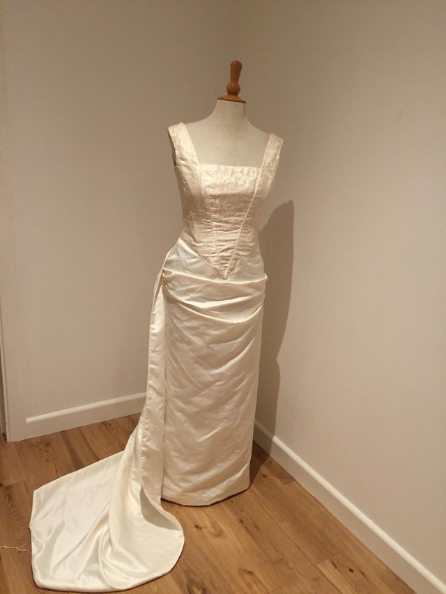 Image 2 of Stunning column wedding dress Ivory with train size 12