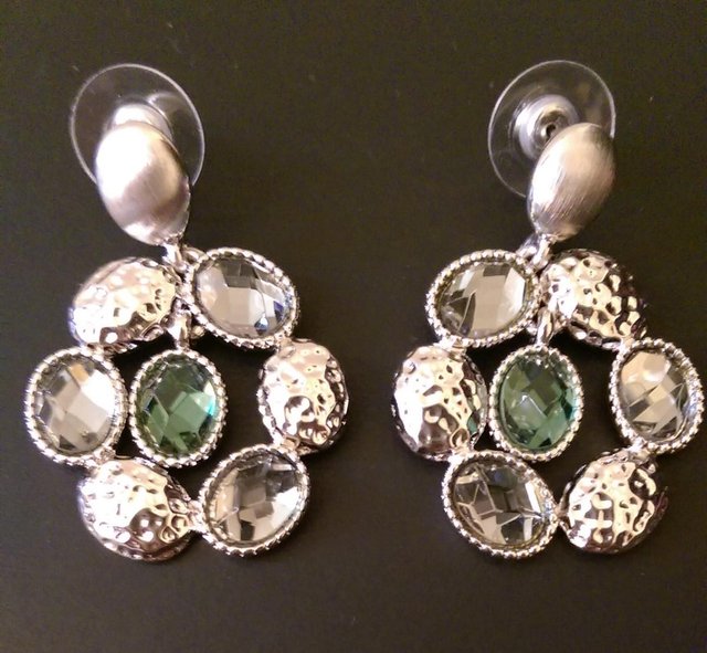 Image 3 of NEW! Costume Jewellery Earrings