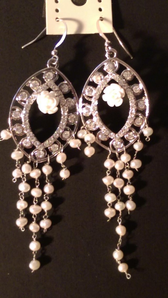 Preview of the first image of NEW! Costume Jewellery Earrings.