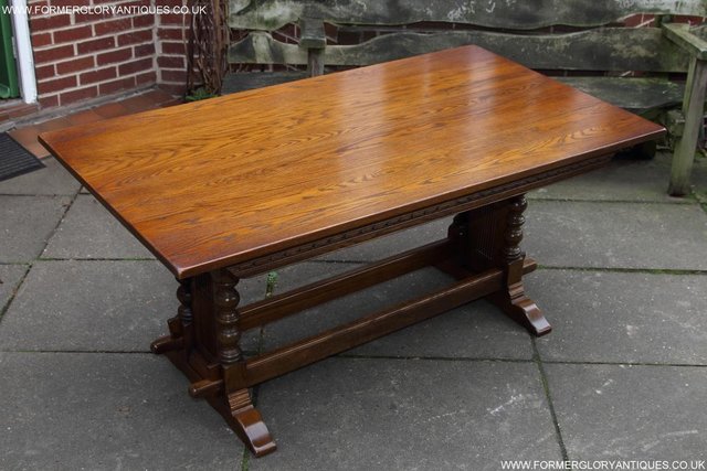 Image 5 of AN OLD CHARM JAYCEE LIGHT OAK KITCHEN REFECTORY DINING TABLE