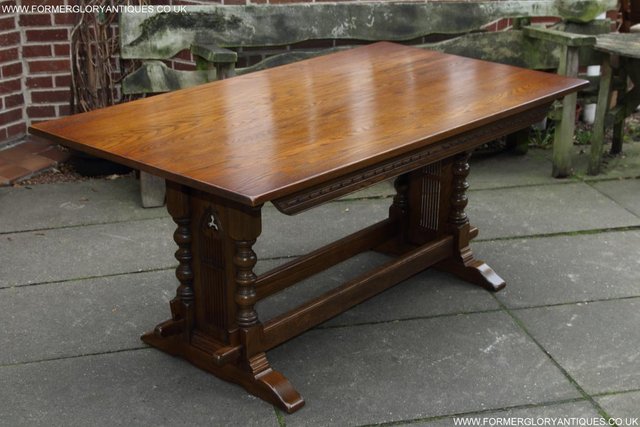 Image 21 of AN OLD CHARM JAYCEE LIGHT OAK KITCHEN REFECTORY DINING TABLE