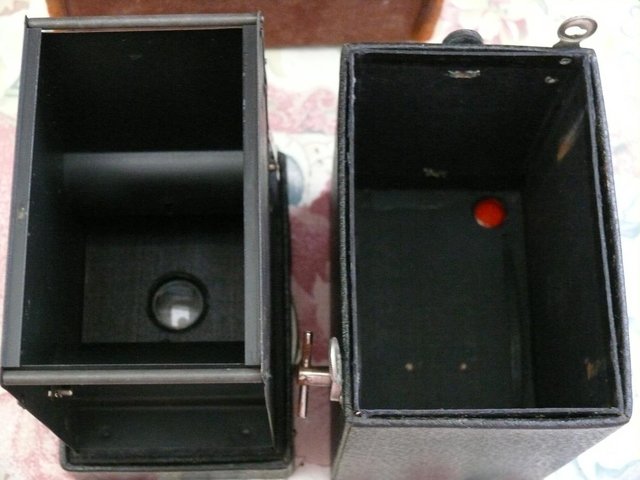 Image 2 of Brownie Box Camera - with old case