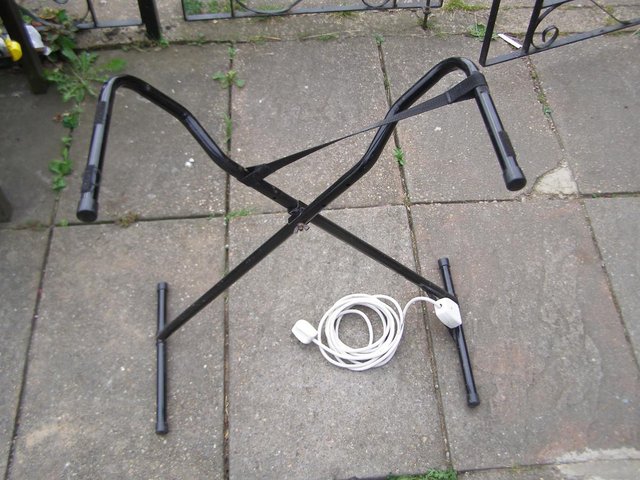 Image 2 of Keyboard Stand with power. (Incl P&P)