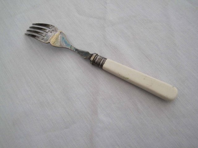 Image 2 of 1 engraved silver fork