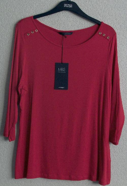 Preview of the first image of BNWT Beautiful Ladies Red Top By Per Una - Sz 18  B7.