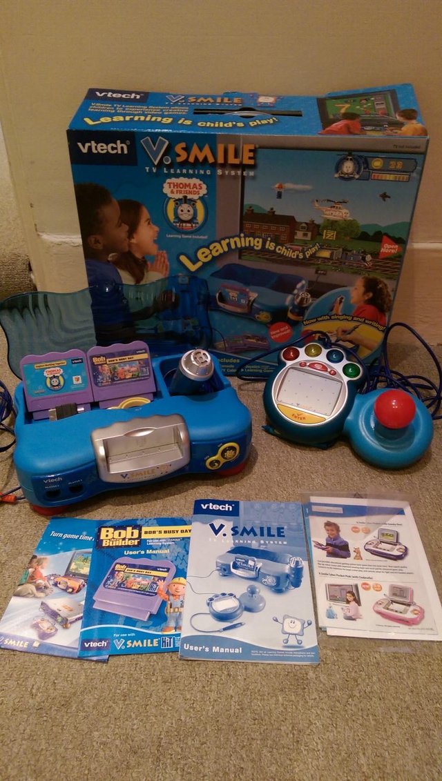 Image 2 of VTechV Smile Console Game