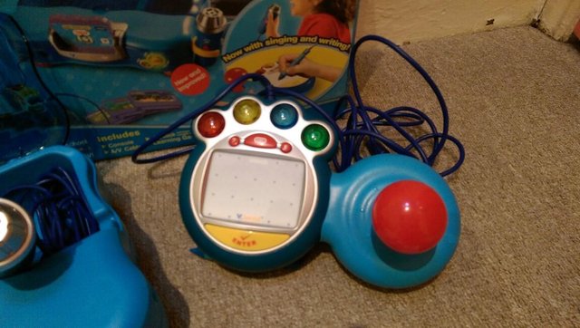 Image 3 of VTechV Smile Console Game