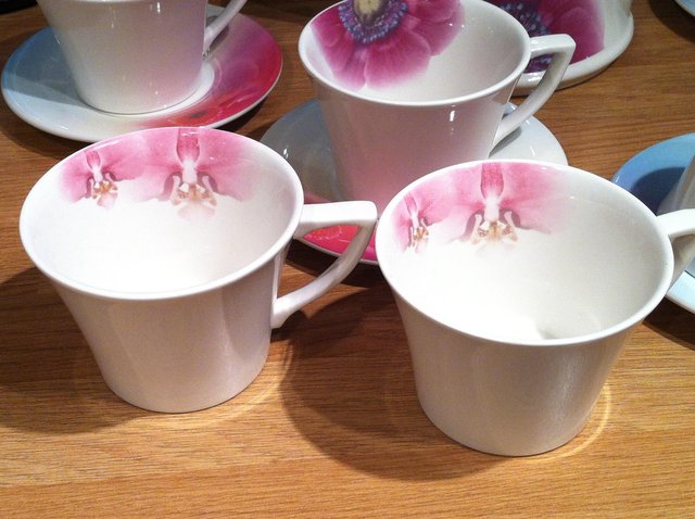 Image 5 of Portmeirion by Ella doran in Tahiti + Fuji decor tea pot set