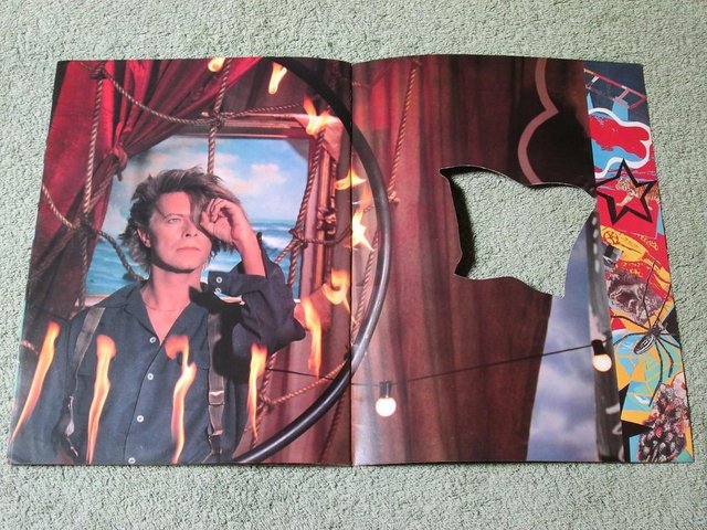 Image 7 of DAVID BOWIE the Glass Spider Tour OFFICIAL 1987 UK TOUR PROG