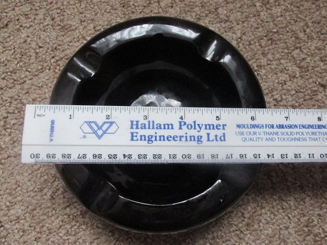 Preview of the first image of BREWERIANA - VAT69 ASHTRAY - 1960'S.