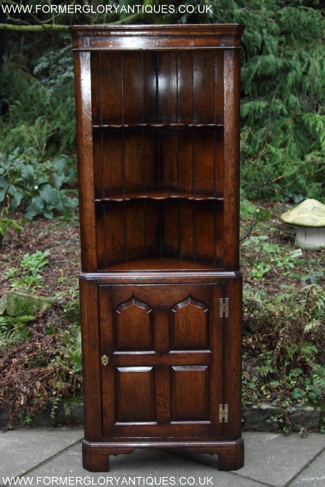 Image 4 of TITCHMARSH AND GOODWIN OAK CORNER DISPLAY CABINET STAND