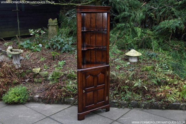 Image 66 of TITCHMARSH AND GOODWIN OAK CORNER DISPLAY CABINET STAND
