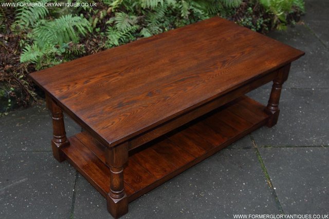 Image 20 of TITCHMARSH & GOODWIN STYLE OAK POT BOARD COFFEE TABLE STAND