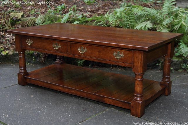 Image 25 of TITCHMARSH & GOODWIN STYLE OAK POT BOARD COFFEE TABLE STAND
