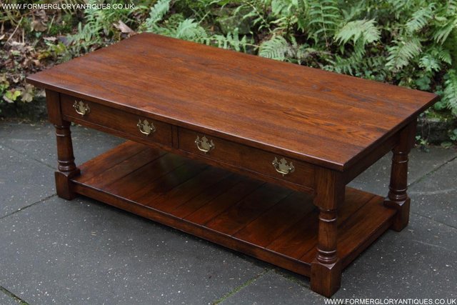 Image 30 of TITCHMARSH & GOODWIN STYLE OAK POT BOARD COFFEE TABLE STAND