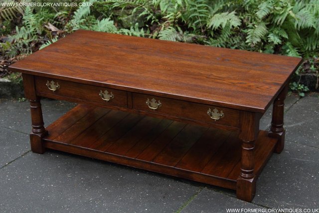 Image 37 of TITCHMARSH & GOODWIN STYLE OAK POT BOARD COFFEE TABLE STAND