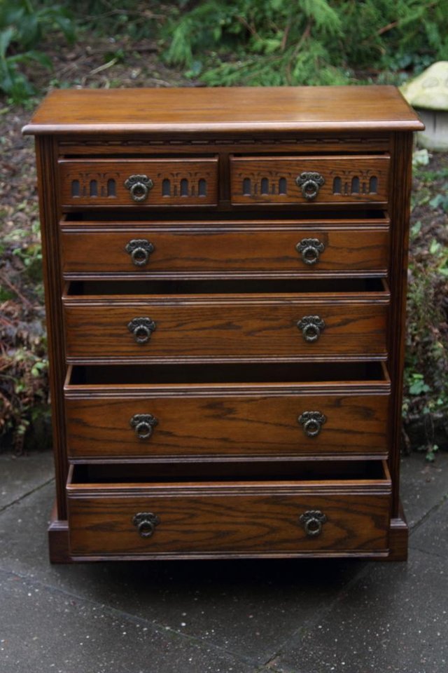 Image 16 of OLD CHARM JAYCEE LIGHT OAK TALL BOY CHEST OF DRAWERS STAND