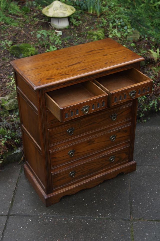 Image 32 of OLD CHARM JAYCEE LIGHT OAK TALL BOY CHEST OF DRAWERS STAND