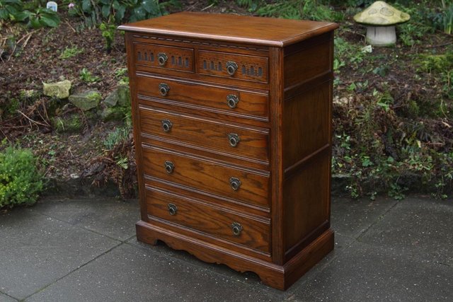Image 33 of OLD CHARM JAYCEE LIGHT OAK TALL BOY CHEST OF DRAWERS STAND