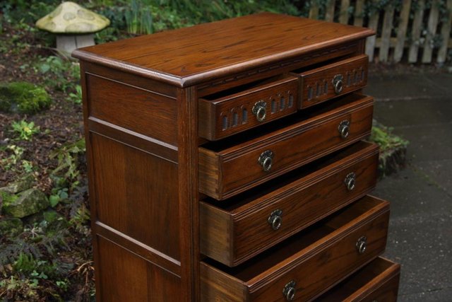 Image 44 of OLD CHARM JAYCEE LIGHT OAK TALL BOY CHEST OF DRAWERS STAND