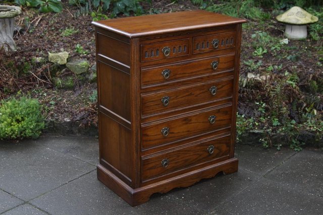 Image 61 of OLD CHARM JAYCEE LIGHT OAK TALL BOY CHEST OF DRAWERS STAND