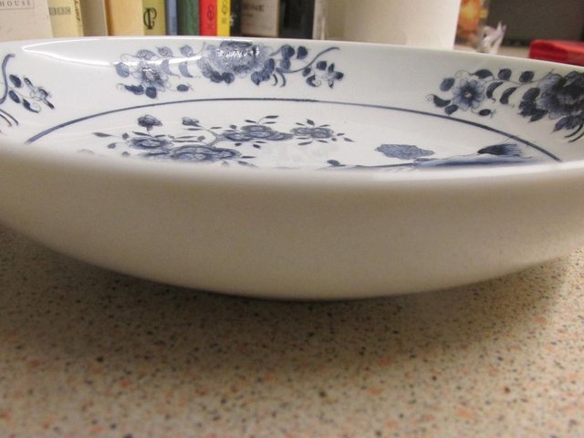 Image 3 of ORIENTAL BLUE AND WHITE PATTERN DECORATIVE BOWL 1990's