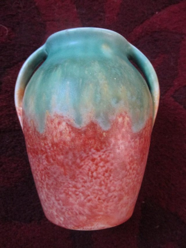 Preview of the first image of EMPIRE WARE SMALL VASE / URN - 1950'S???.