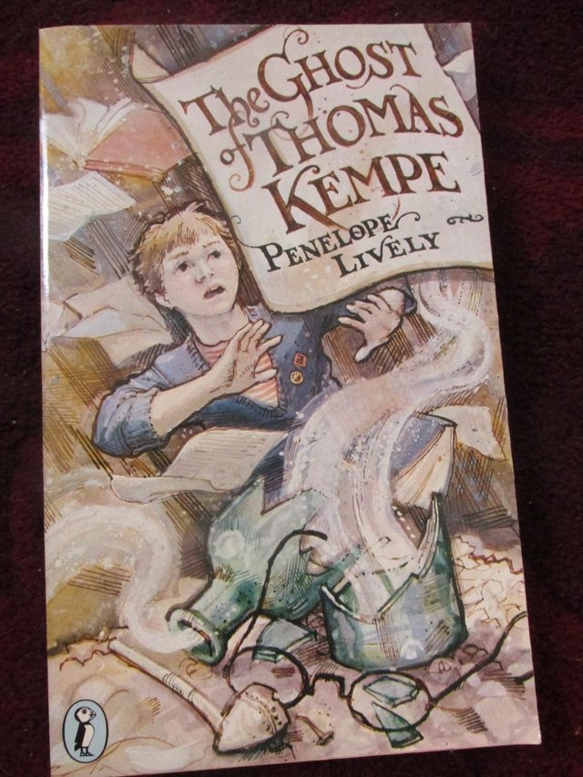 Preview of the first image of THE GHOST OF THOMAS KEMPE - PENELOPE LIVELY 1985 PUFFIN PAPE.