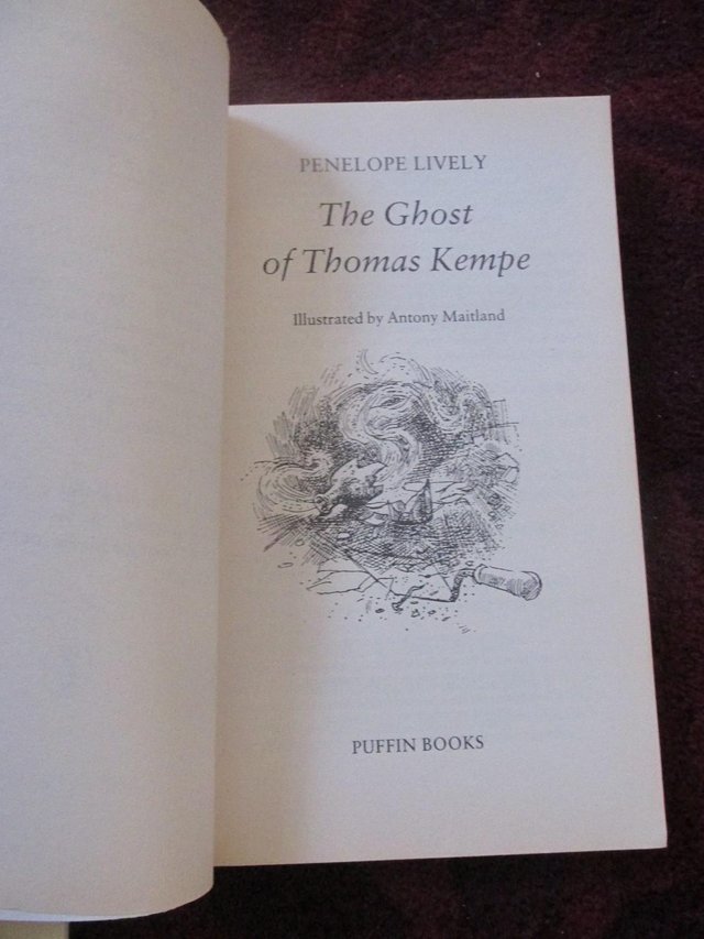 Image 2 of THE GHOST OF THOMAS KEMPE - PENELOPE LIVELY 1985 PUFFIN PAPE