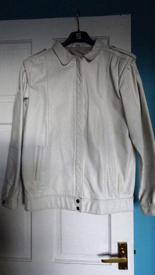 Preview of the first image of Ladies White Retro leather jacket.